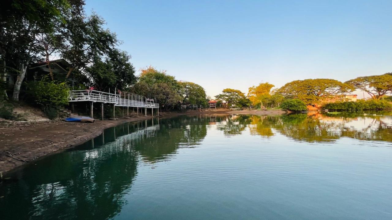 Moon River Resort Phimai Eksteriør bilde