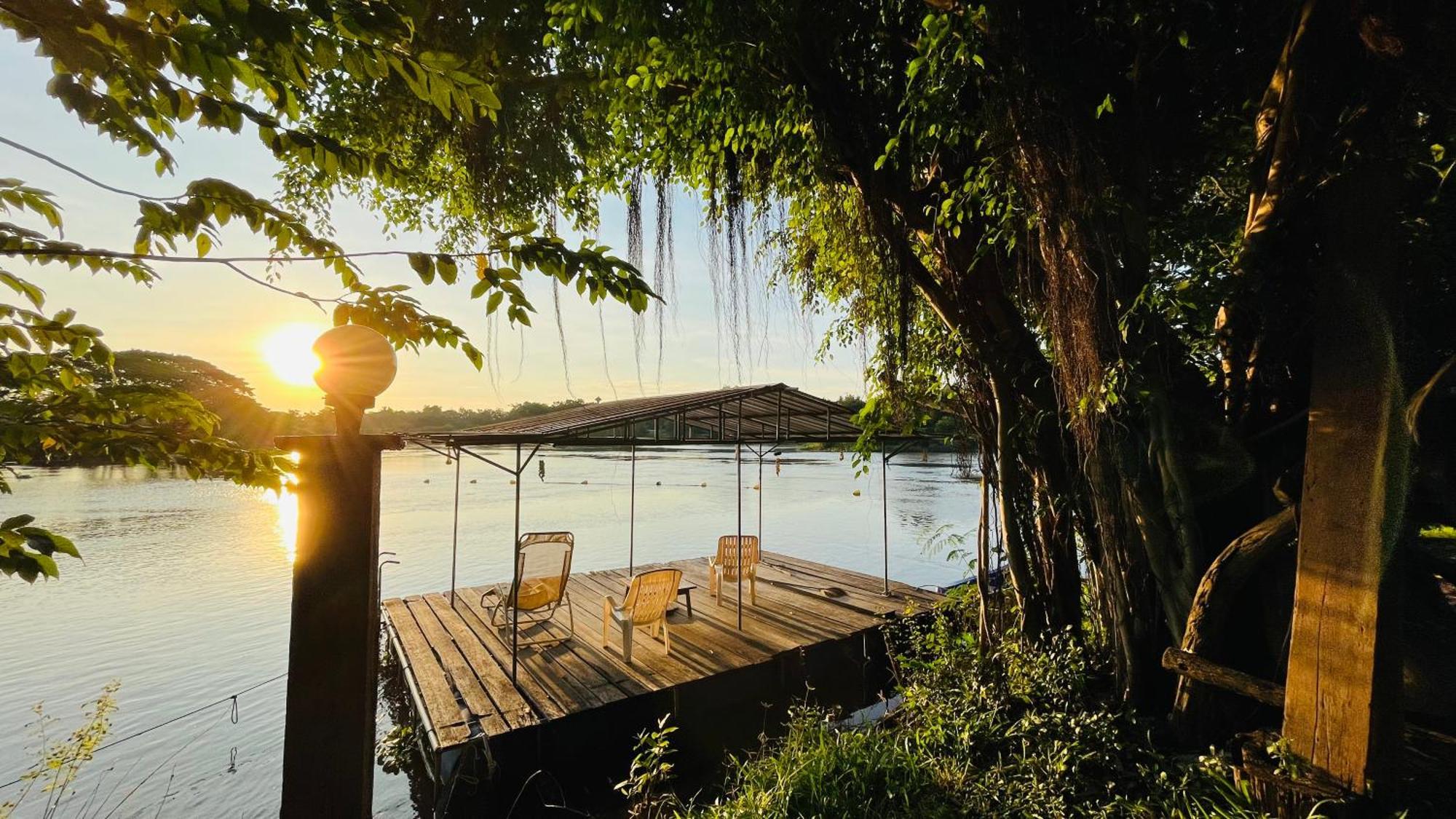 Moon River Resort Phimai Eksteriør bilde